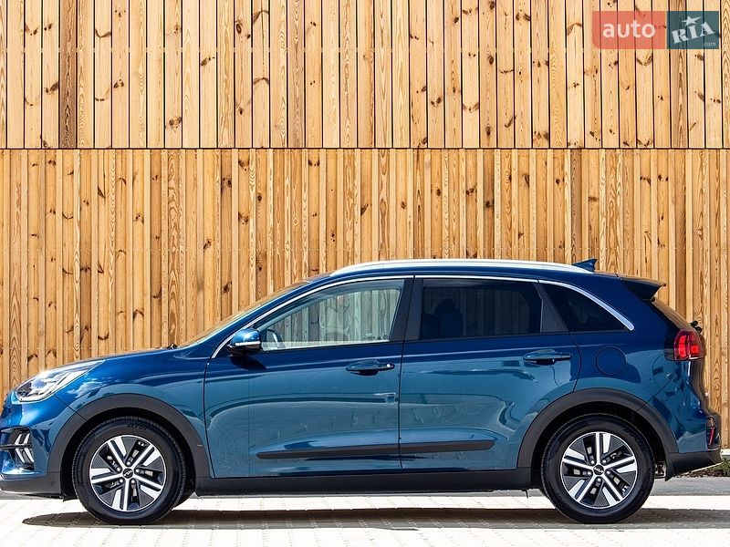Внедорожник / Кроссовер Kia Niro 2021 в Львове