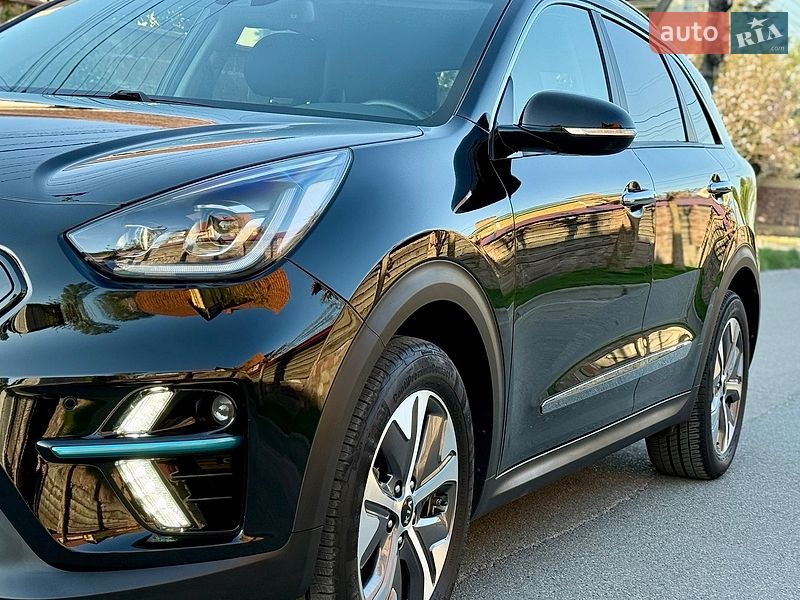 Внедорожник / Кроссовер Kia Niro 2020 в Киеве