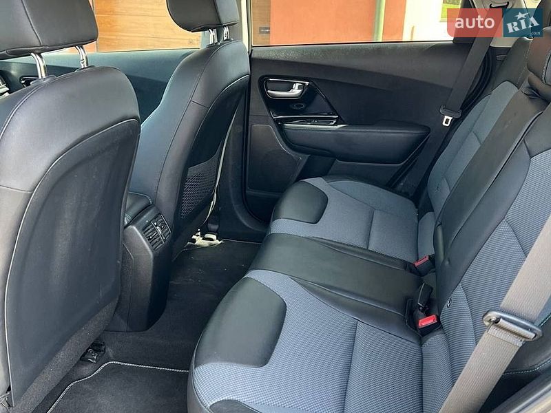 Внедорожник / Кроссовер Kia Niro 2021 в Львове