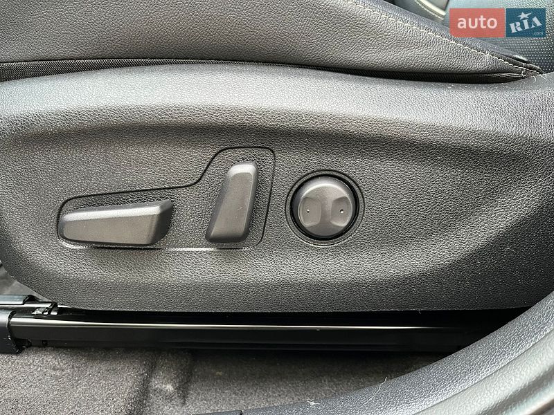 Внедорожник / Кроссовер Kia Niro 2020 в Бродах