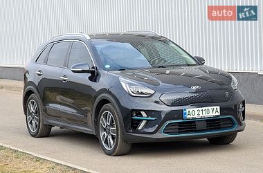 Позашляховик / Кросовер Kia Niro 2019 в Сваляві