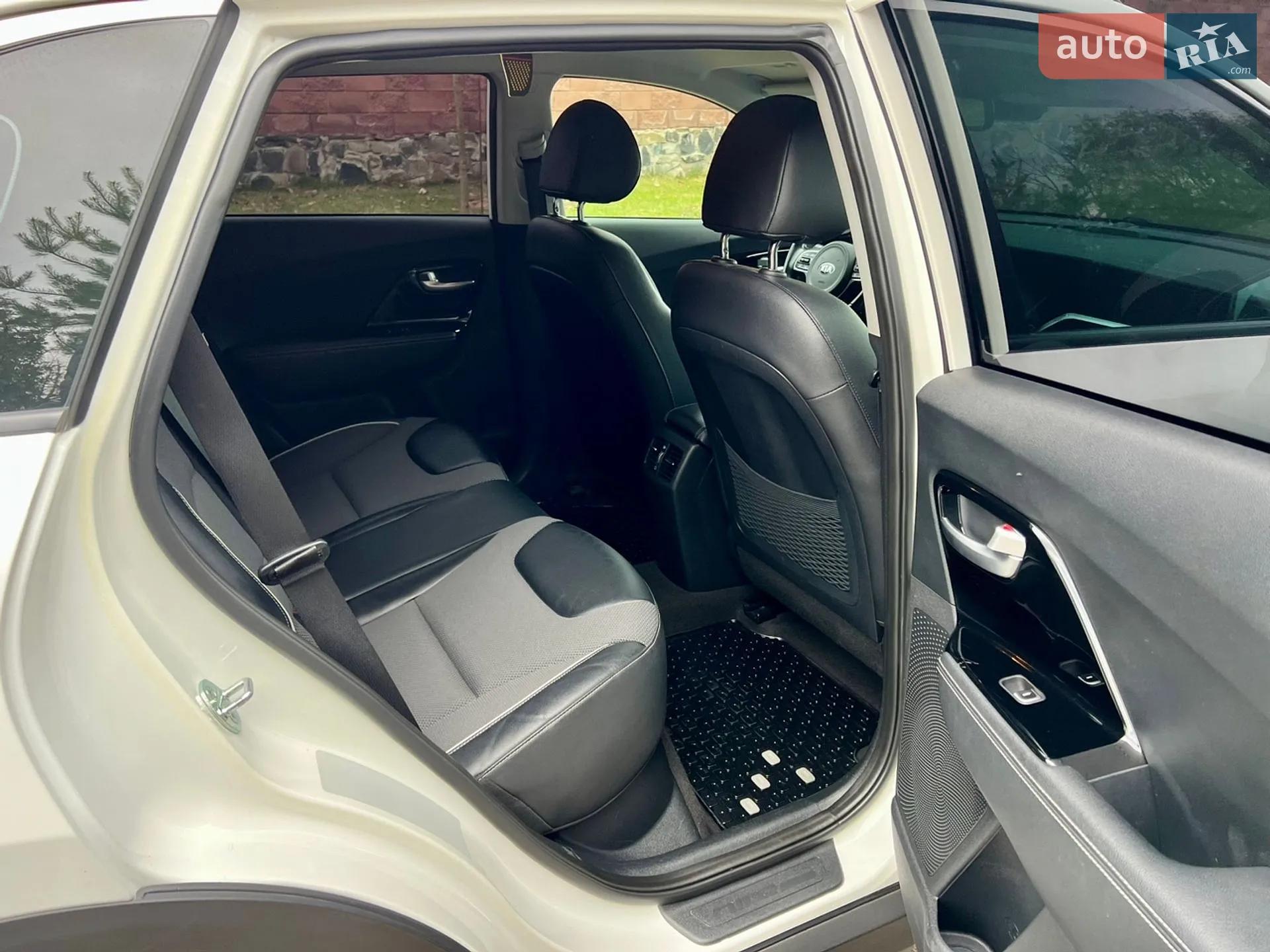 2021 Kia Niro - мініатюра 23