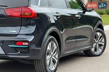 Внедорожник / Кроссовер Kia Niro 2020 в Ровно