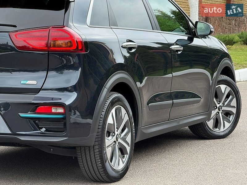Внедорожник / Кроссовер Kia Niro 2020 в Ровно