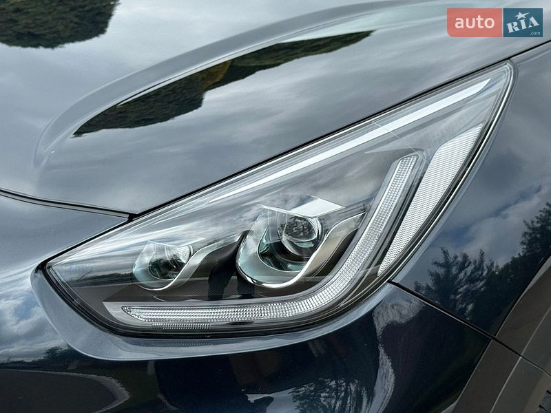 Внедорожник / Кроссовер Kia Niro 2020 в Ровно