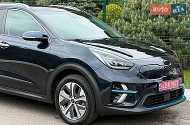 Внедорожник / Кроссовер Kia Niro 2020 в Ровно