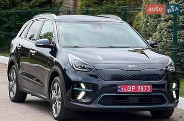 Внедорожник / Кроссовер Kia Niro 2020 в Ровно
