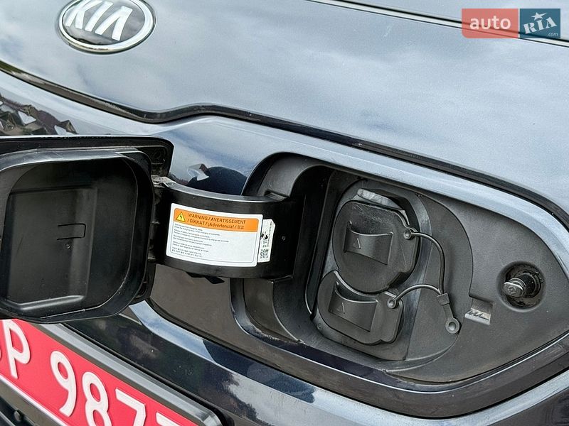 Внедорожник / Кроссовер Kia Niro 2020 в Ровно