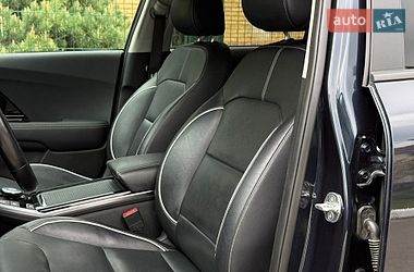 Внедорожник / Кроссовер Kia Niro 2020 в Ровно