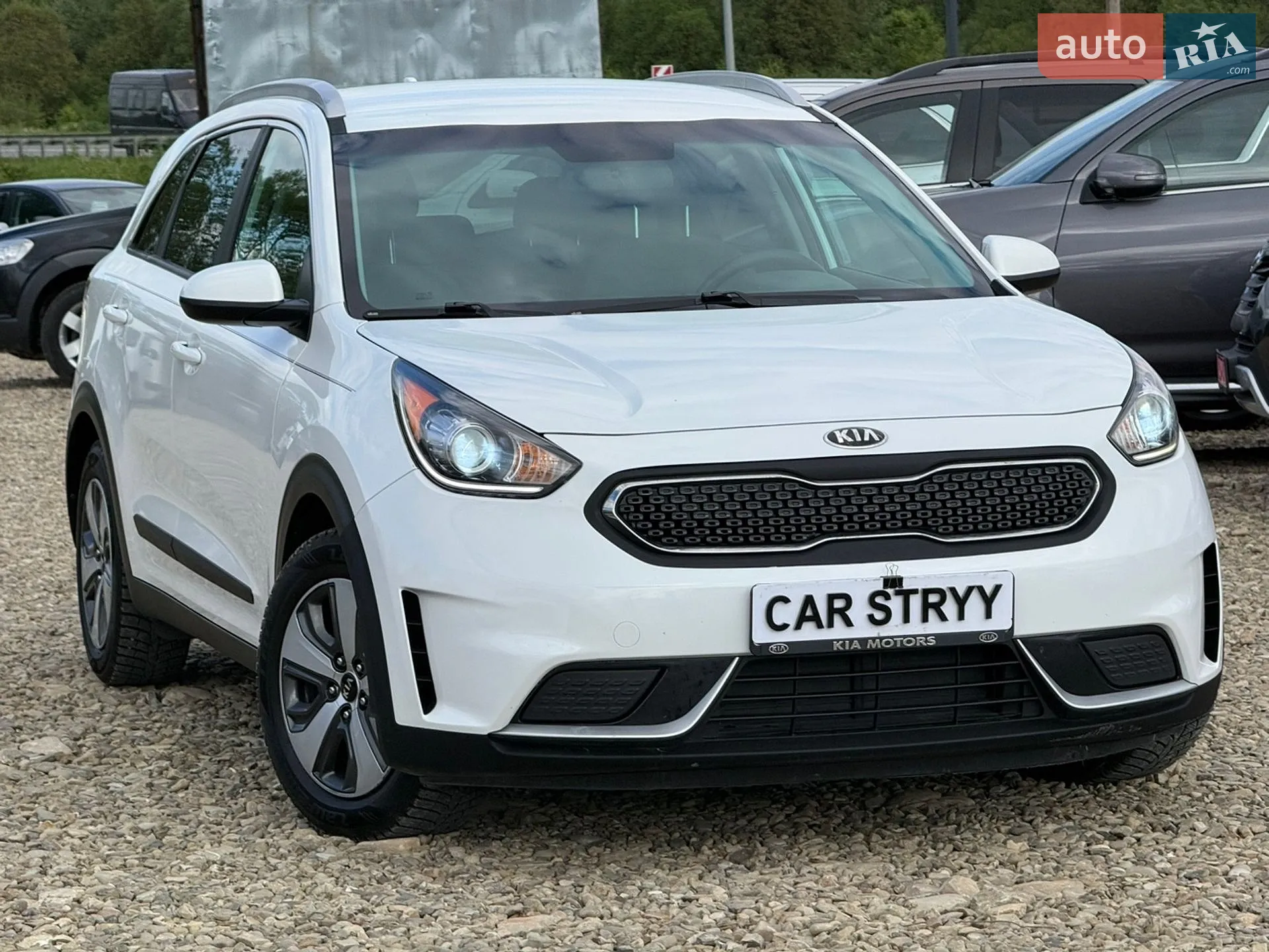 2017 Kia Niro - мініатюра 2