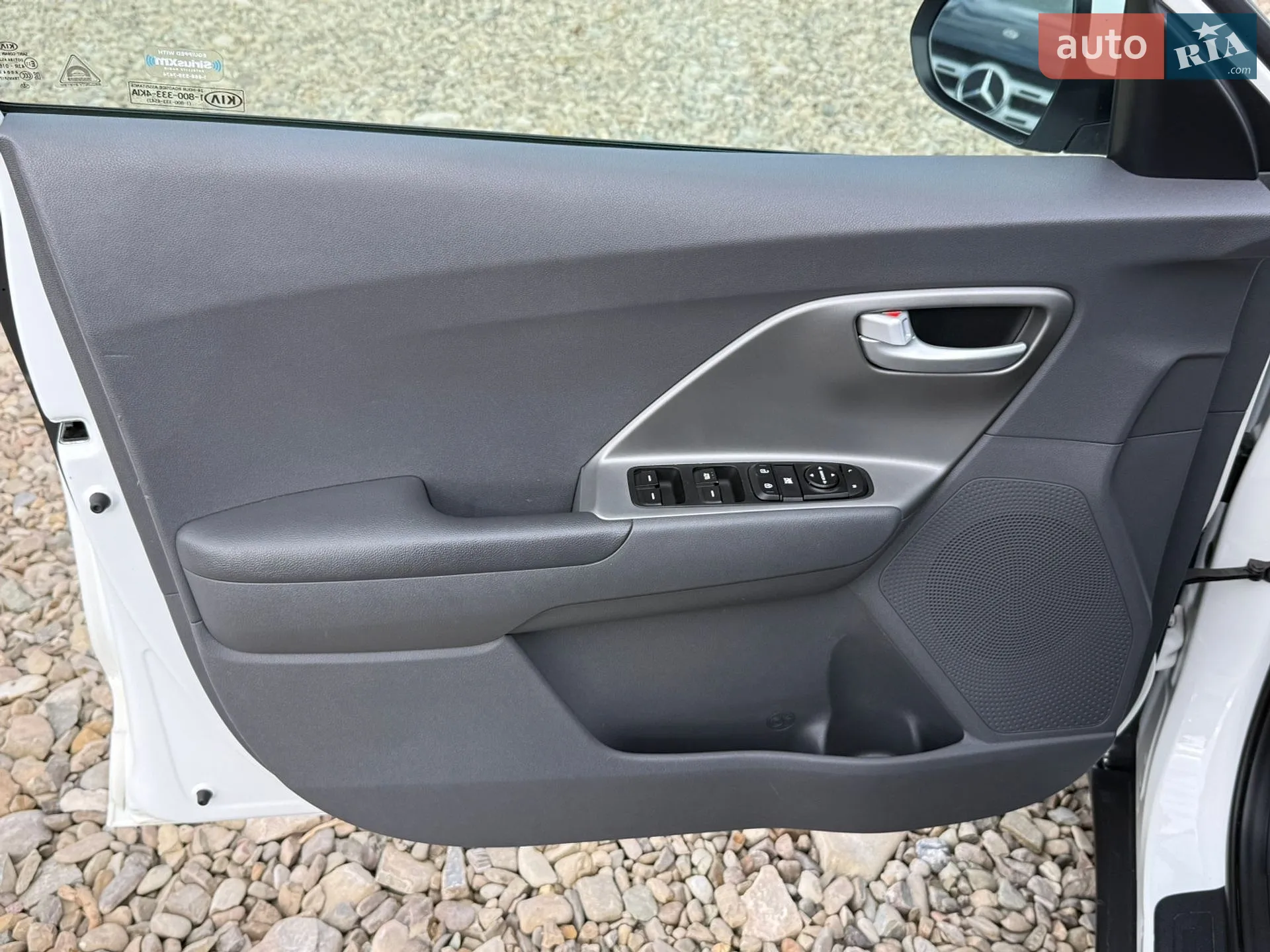 2017 Kia Niro - мініатюра 41