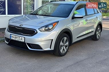 Позашляховик / Кросовер Kia Niro 2017 в Одесі