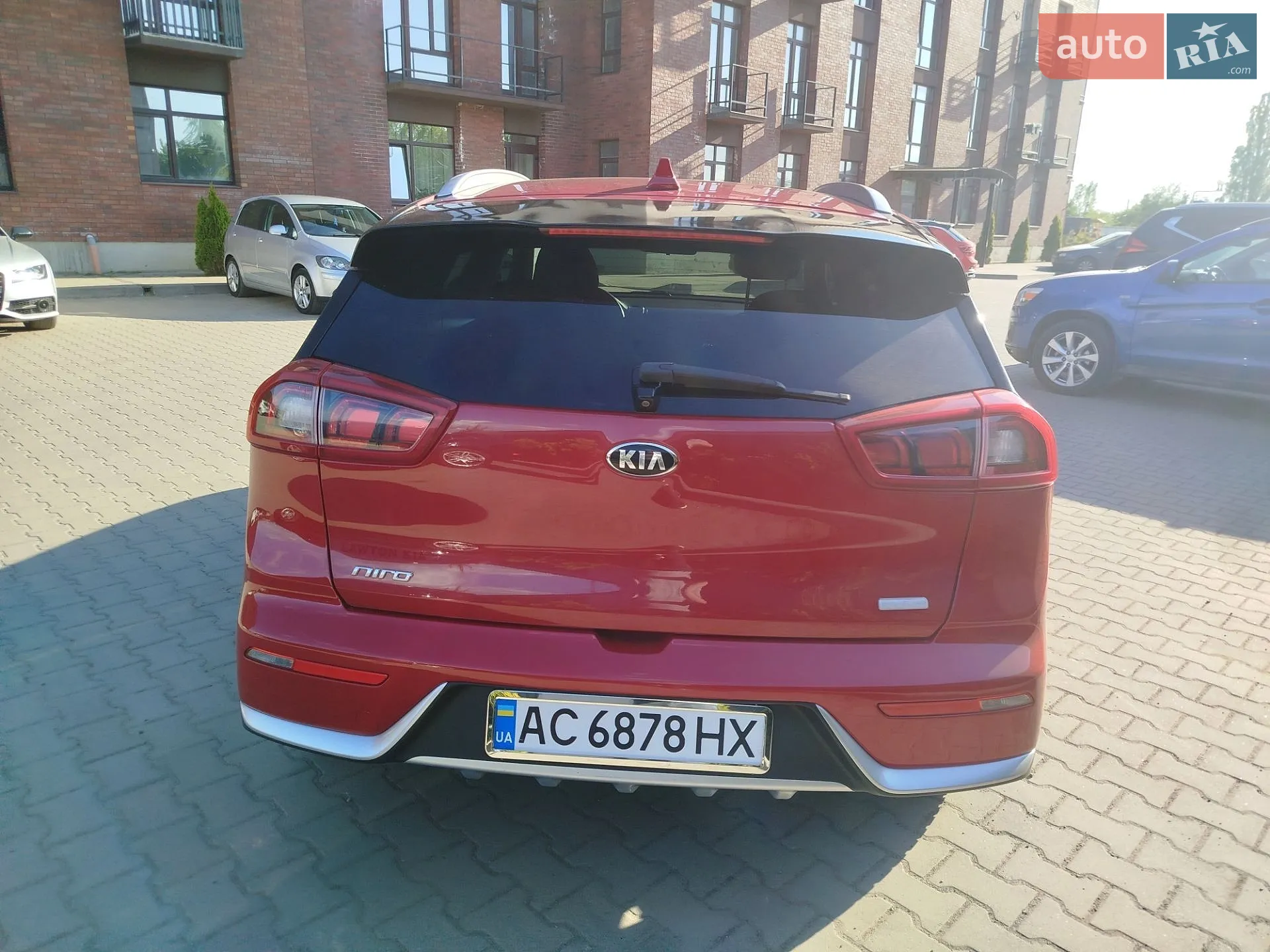 2017 Kia Niro - мініатюра 24