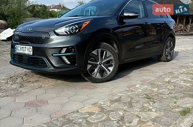 Позашляховик / Кросовер Kia Niro 2020 в Буську