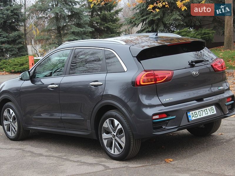 Внедорожник / Кроссовер Kia Niro 2020 в Днепре фото 13 Внедорожник / Кроссовер Kia Niro 2020 в Днепре