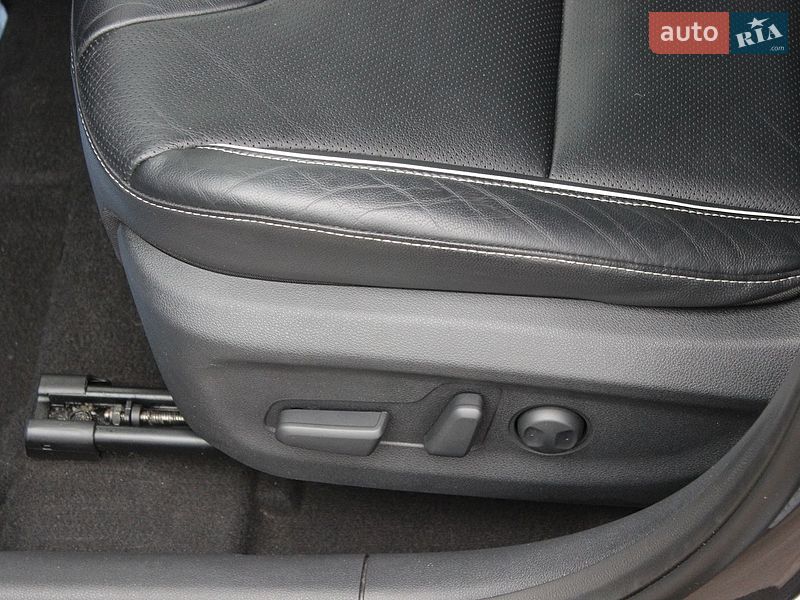 Внедорожник / Кроссовер Kia Niro 2020 в Днепре фото 23 Внедорожник / Кроссовер Kia Niro 2020 в Днепре