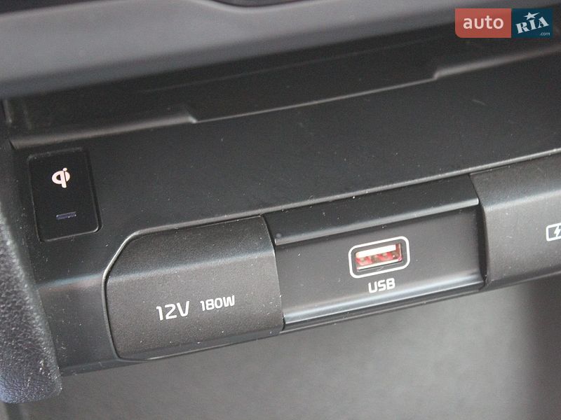 Внедорожник / Кроссовер Kia Niro 2020 в Днепре фото 45 Внедорожник / Кроссовер Kia Niro 2020 в Днепре
