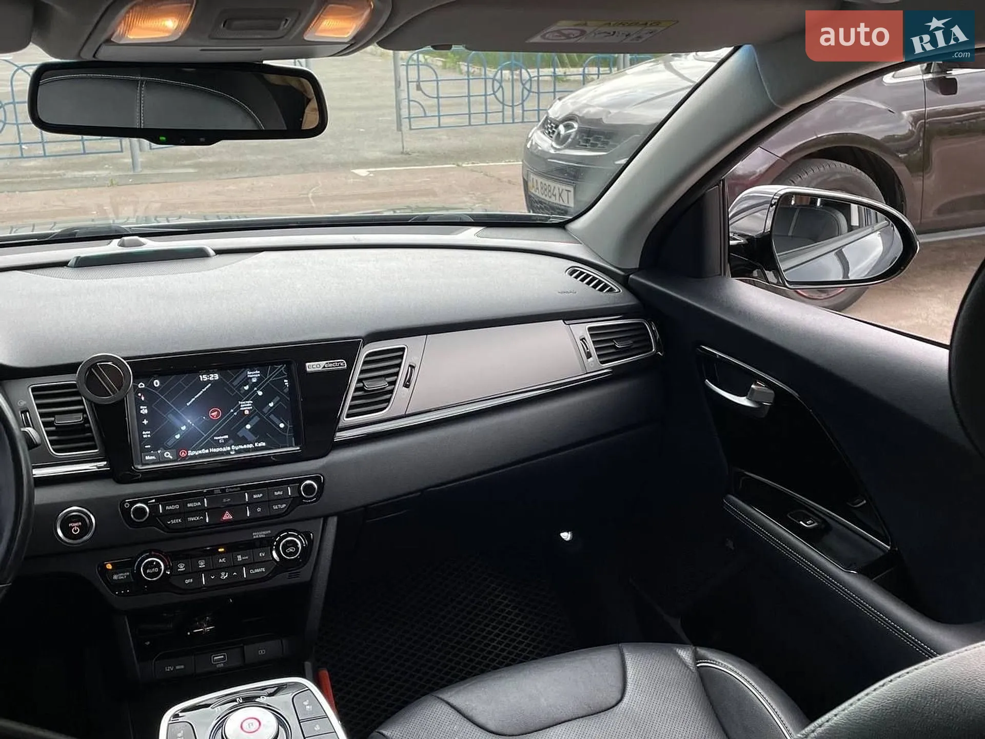 2019 Kia Niro - мініатюра 23