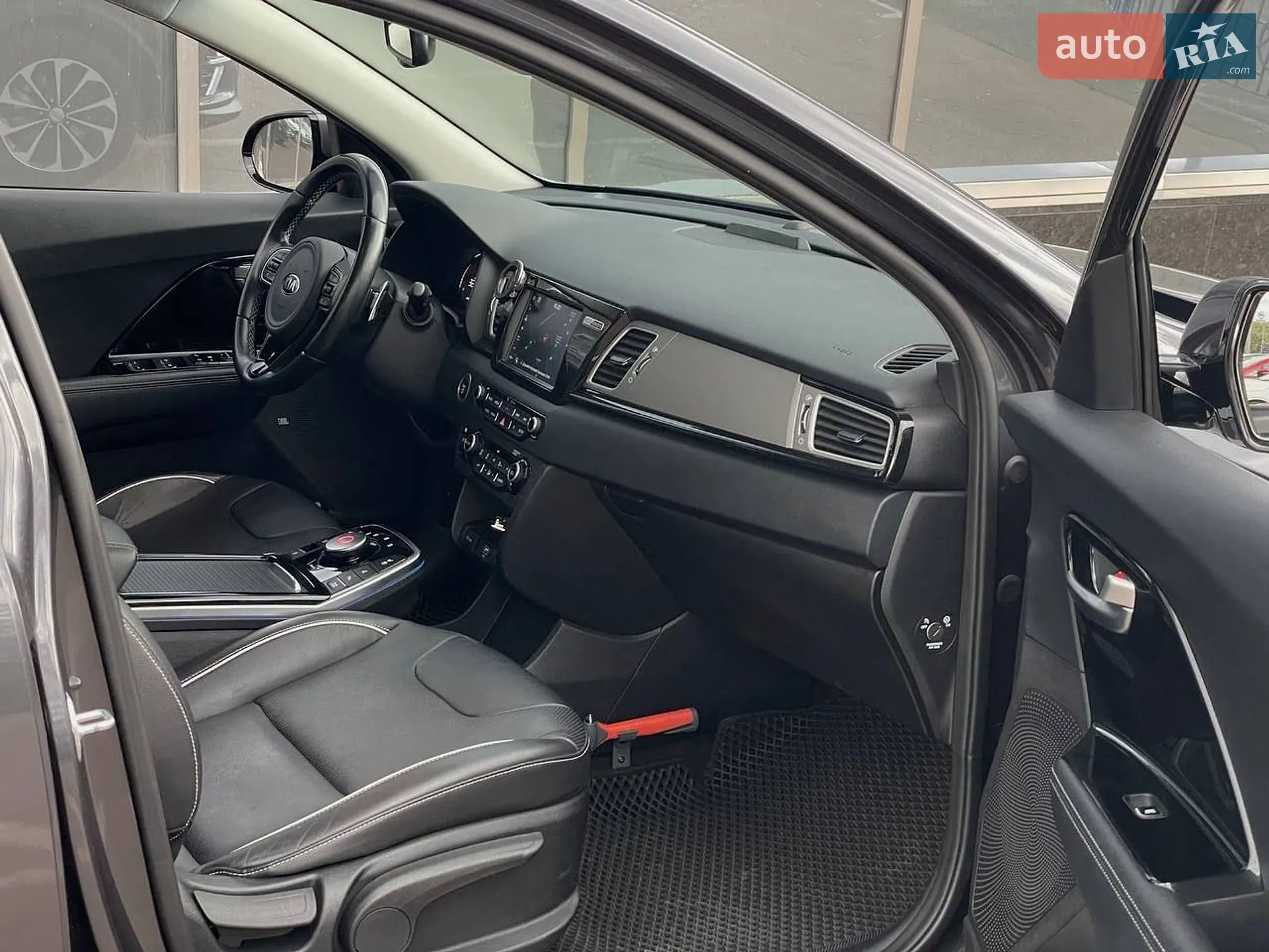 2019 Kia Niro - мініатюра 28