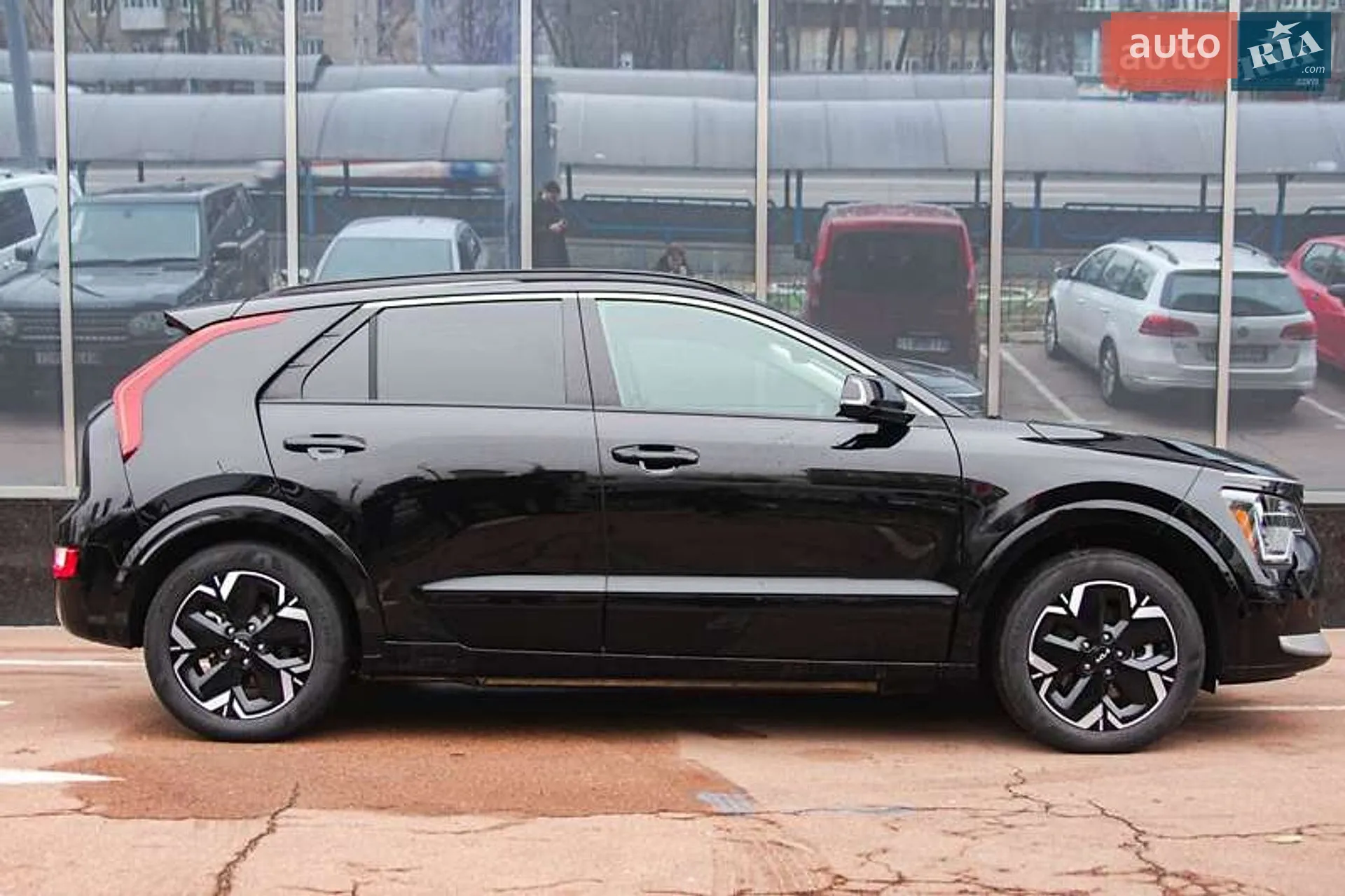 Kia Niro 2023 VIN KNDCR3L1XP5045985 фото оголошення 4 з 5