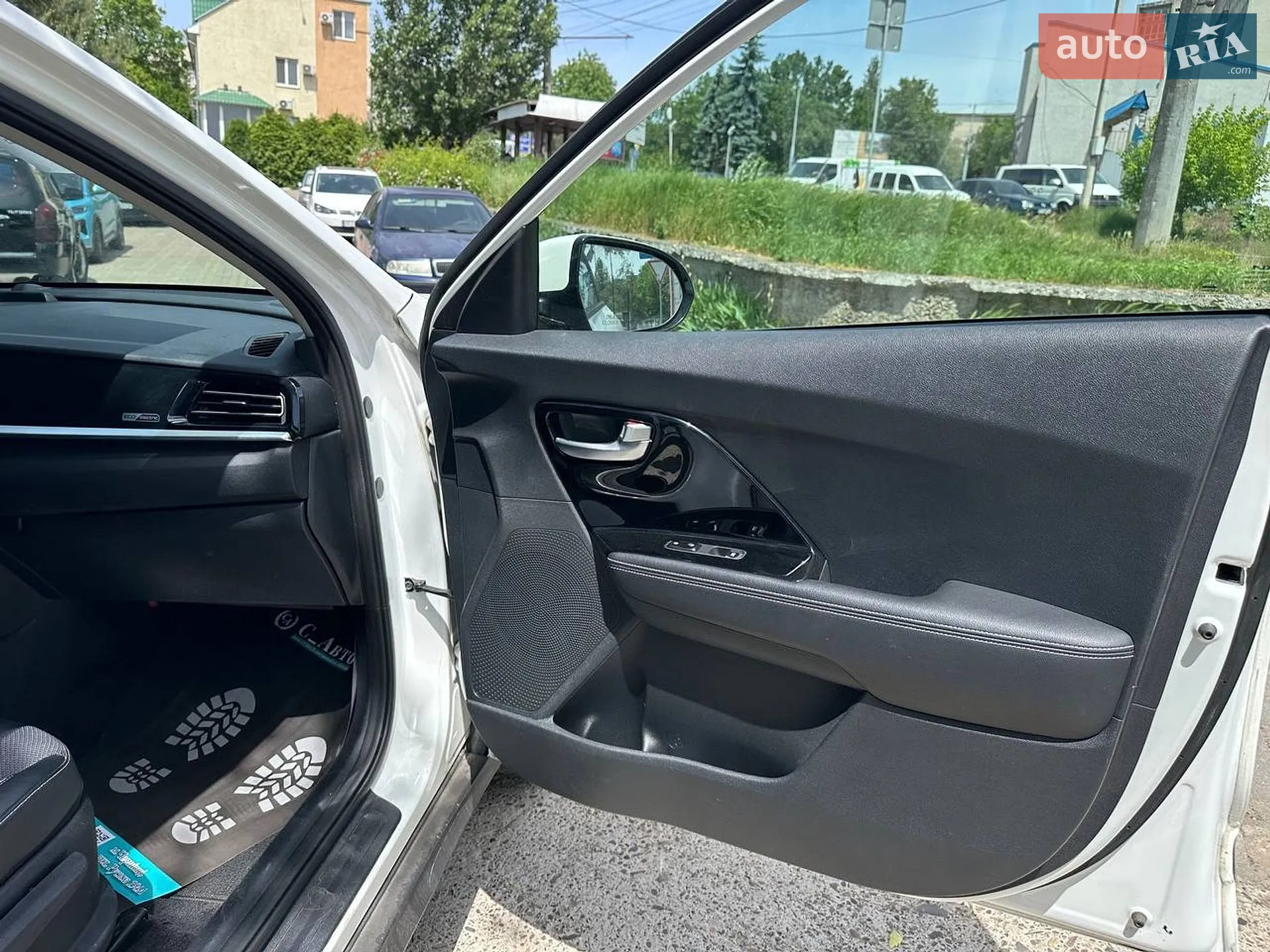 2022 Kia Niro - мініатюра 21