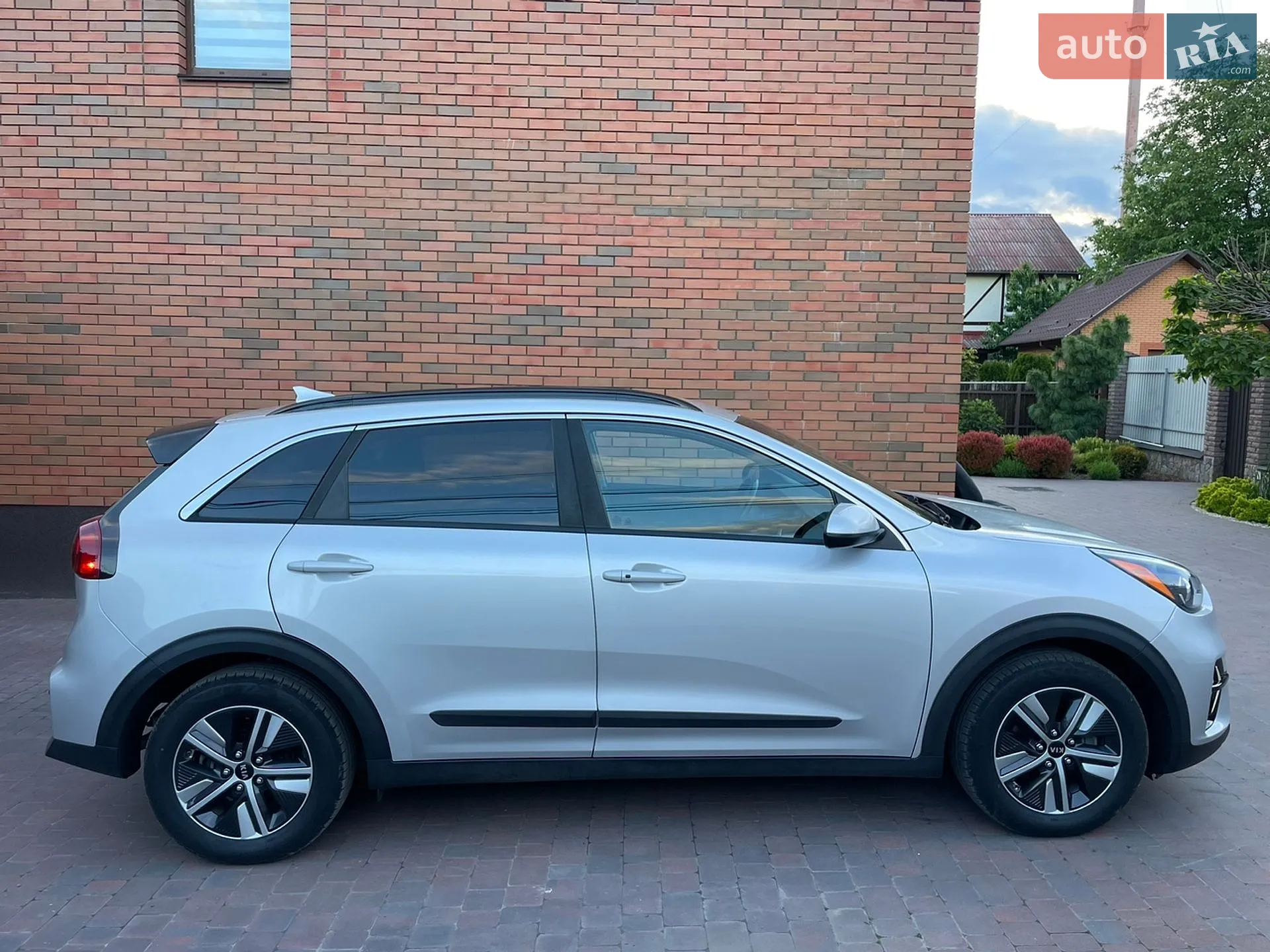 2021 Kia Niro - мініатюра 3