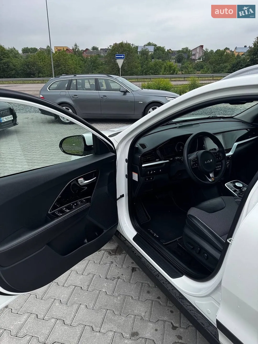 2022 Kia Niro - мініатюра 3