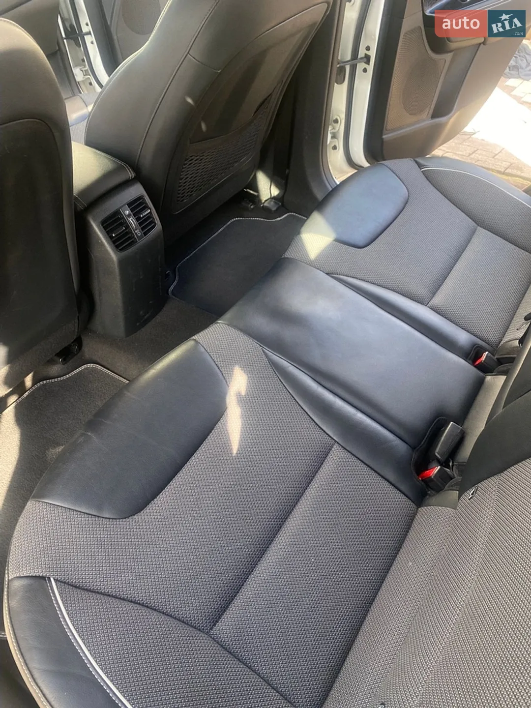 2020 Kia Niro - мініатюра 23
