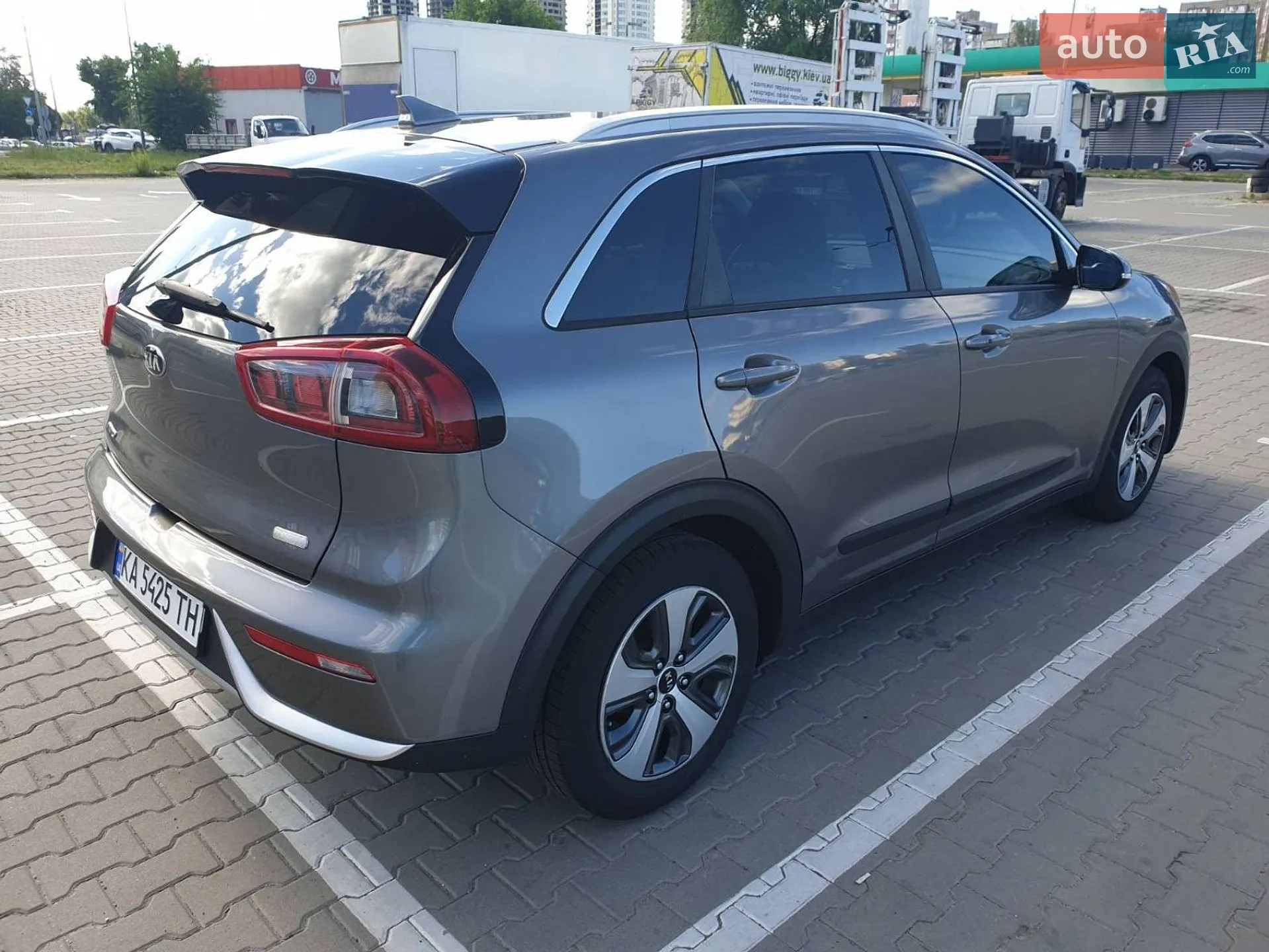 2017 Kia Niro - мініатюра 5