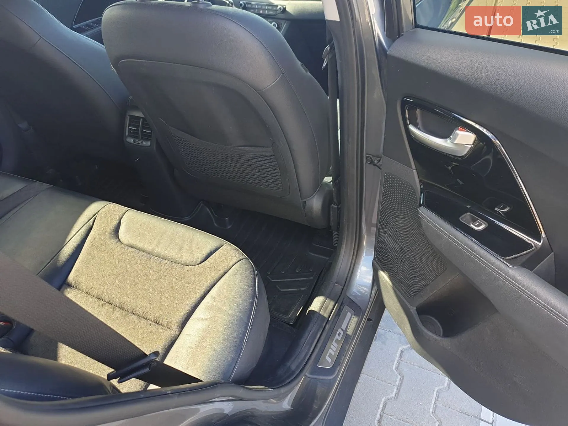 2017 Kia Niro - мініатюра 14