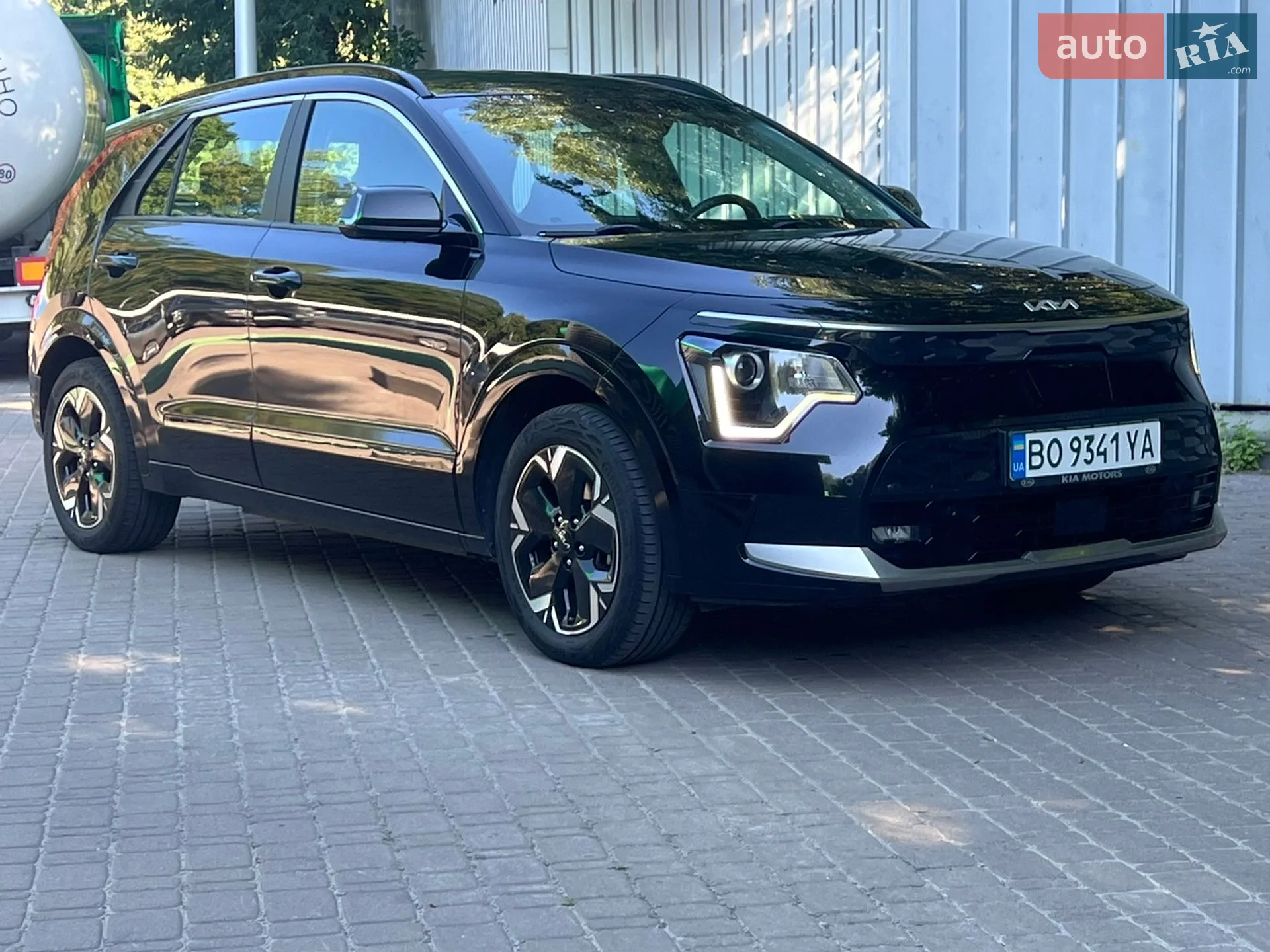 2023 Kia Niro - фото 1