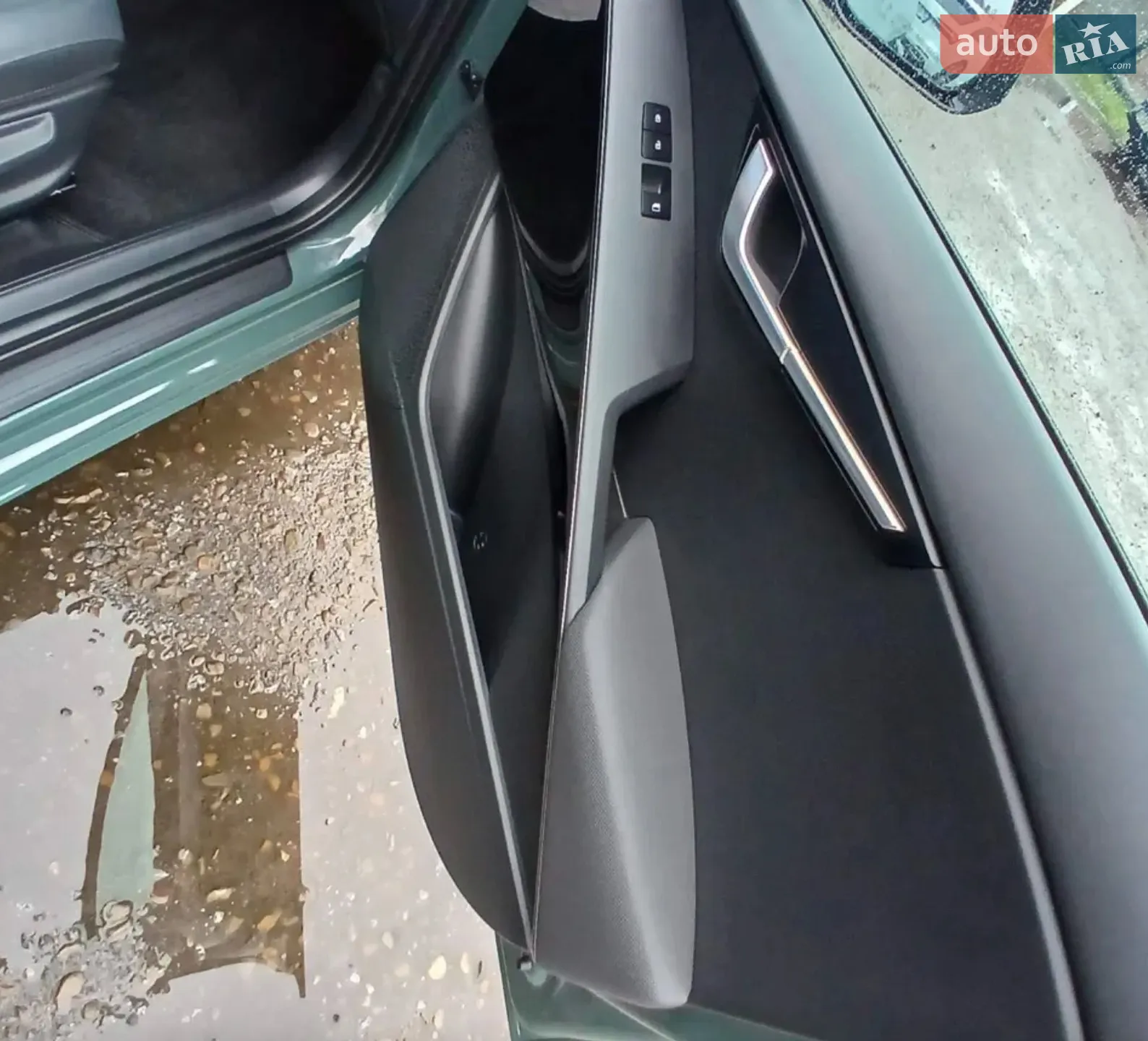 Kia Niro 2024 VIN KNDCR3L14R5113085 фото оголошення 17 з 18