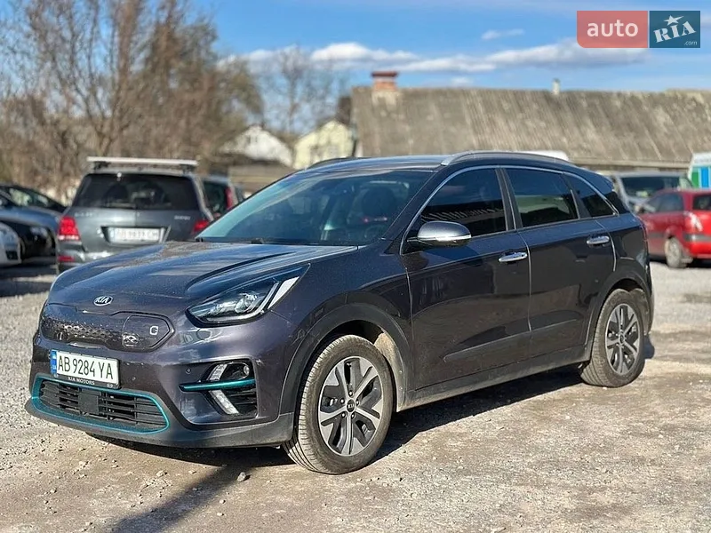 Kia Niro 2019 VIN KNACC81GFK5019331 фото оголошення 3 з 36