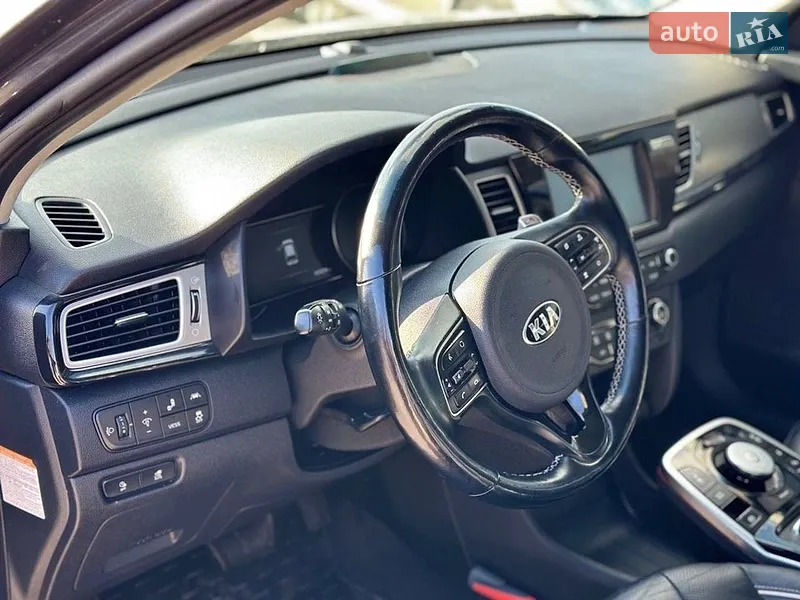 Kia Niro 2019 VIN KNACC81GFK5019331 фото оголошення 8 з 36