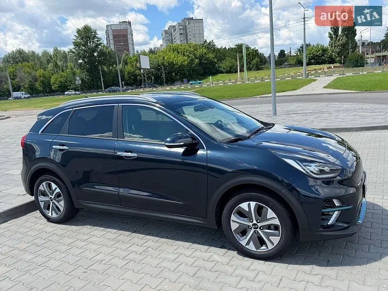 Kia Niro 2020 VIN KNACC81GFL5035644 фото оголошення 2 з 33
