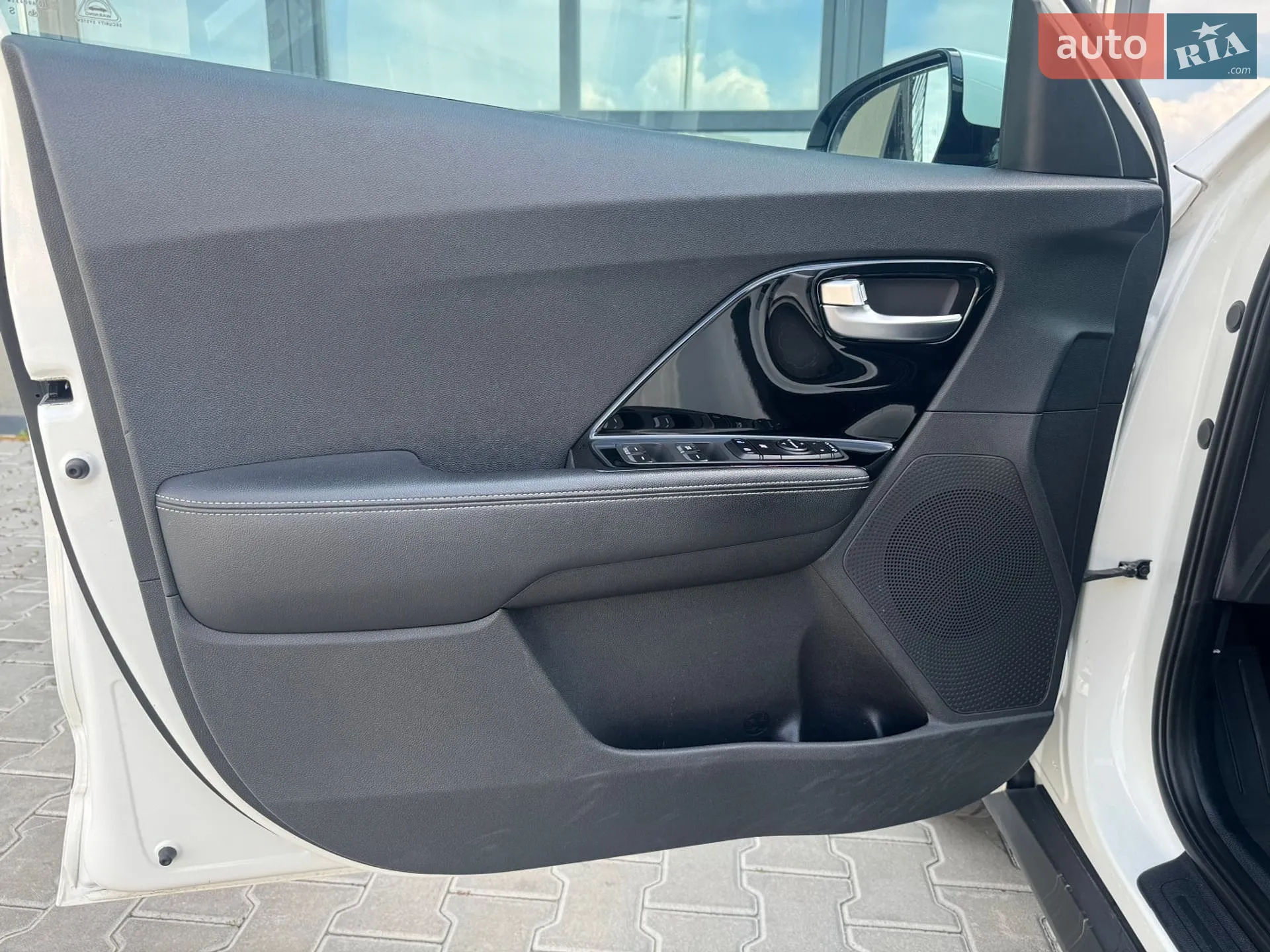 2021 Kia Niro - мініатюра 40