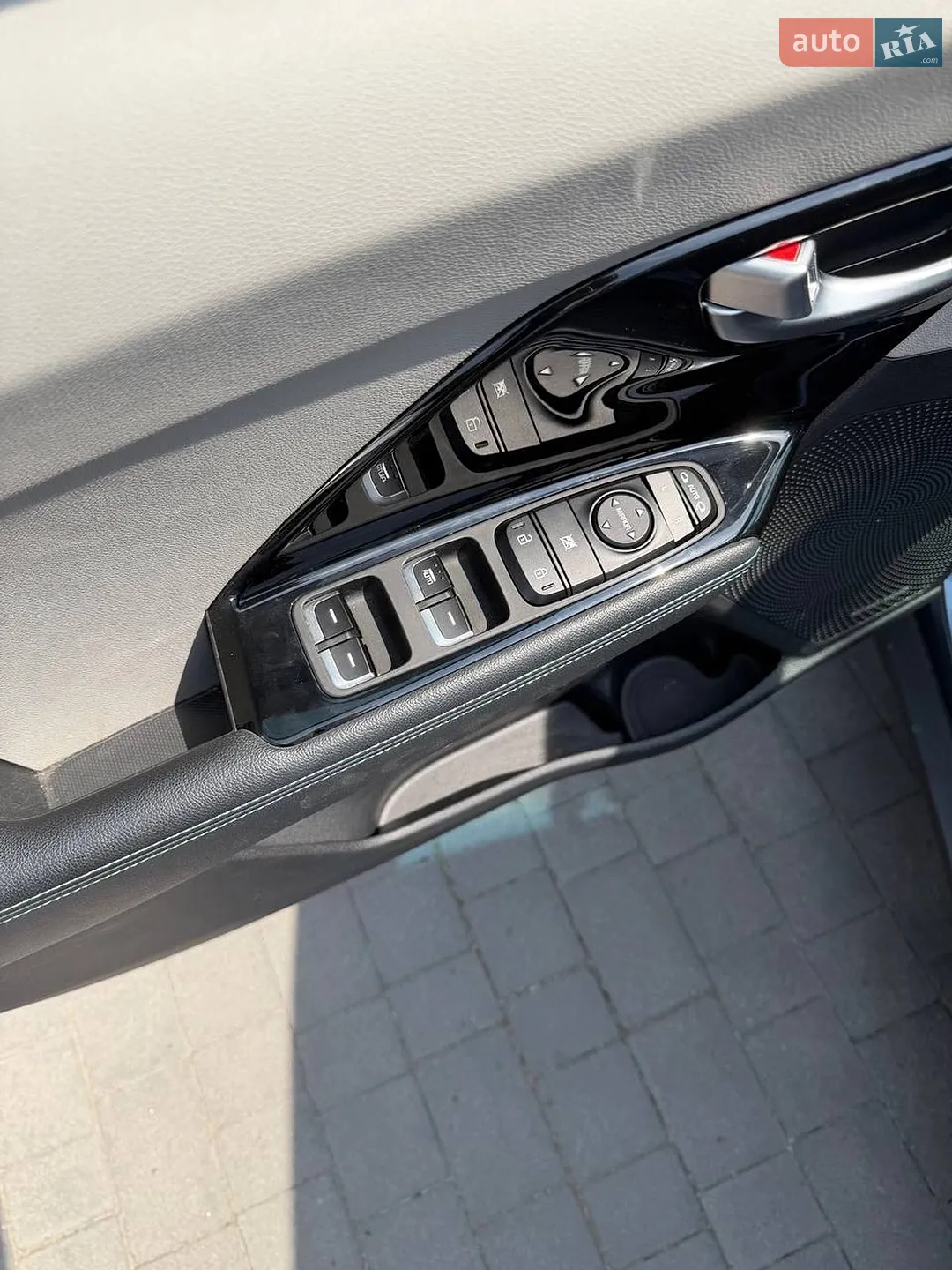 2020 Kia Niro - мініатюра 22