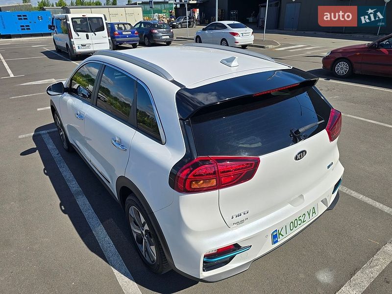 Позашляховик / Кросовер Kia Niro 2020 в Боярці фото 8 Позашляховик / Кросовер Kia Niro 2020 в Боярці