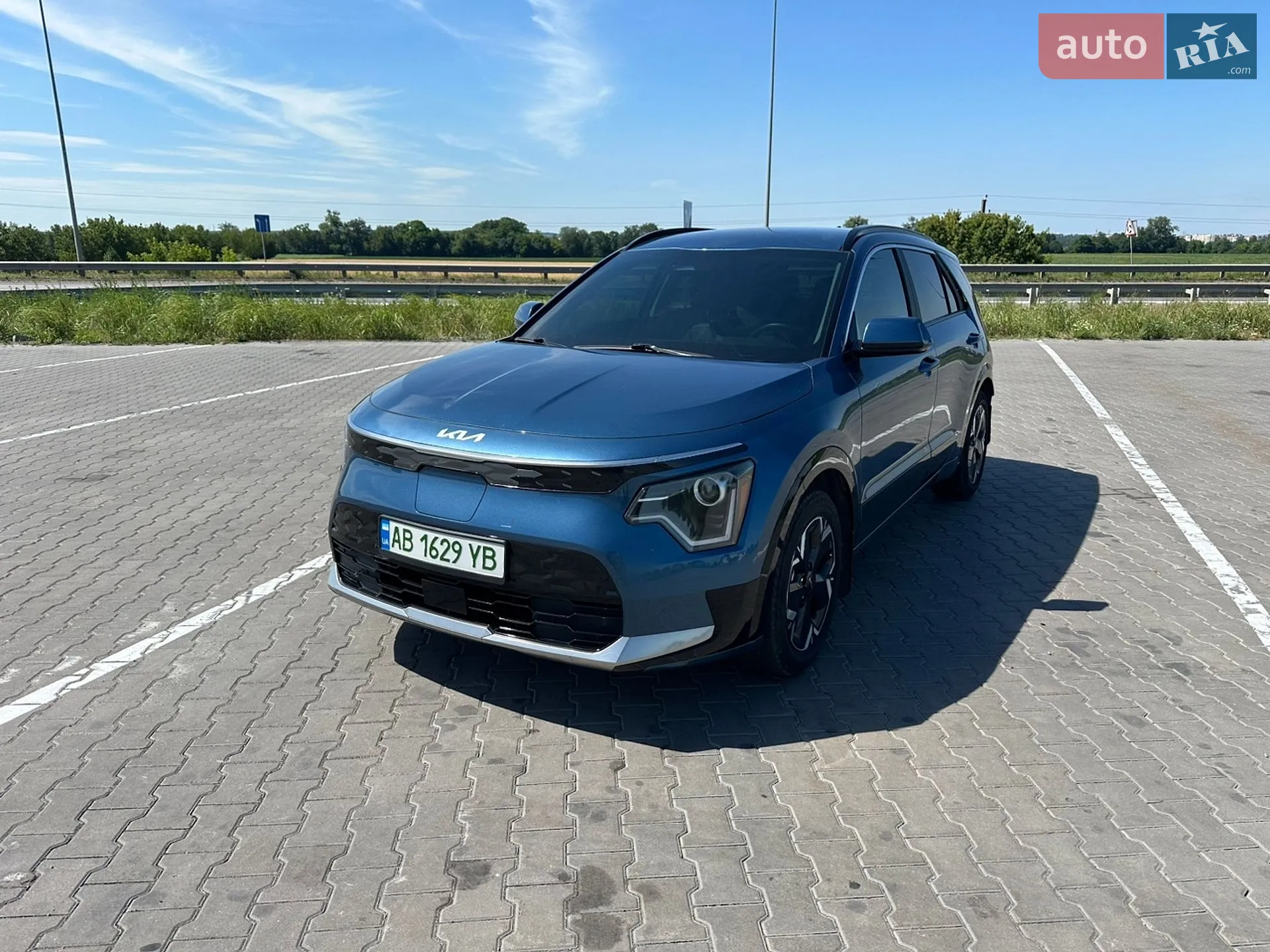 2024 Kia Niro - фото 1