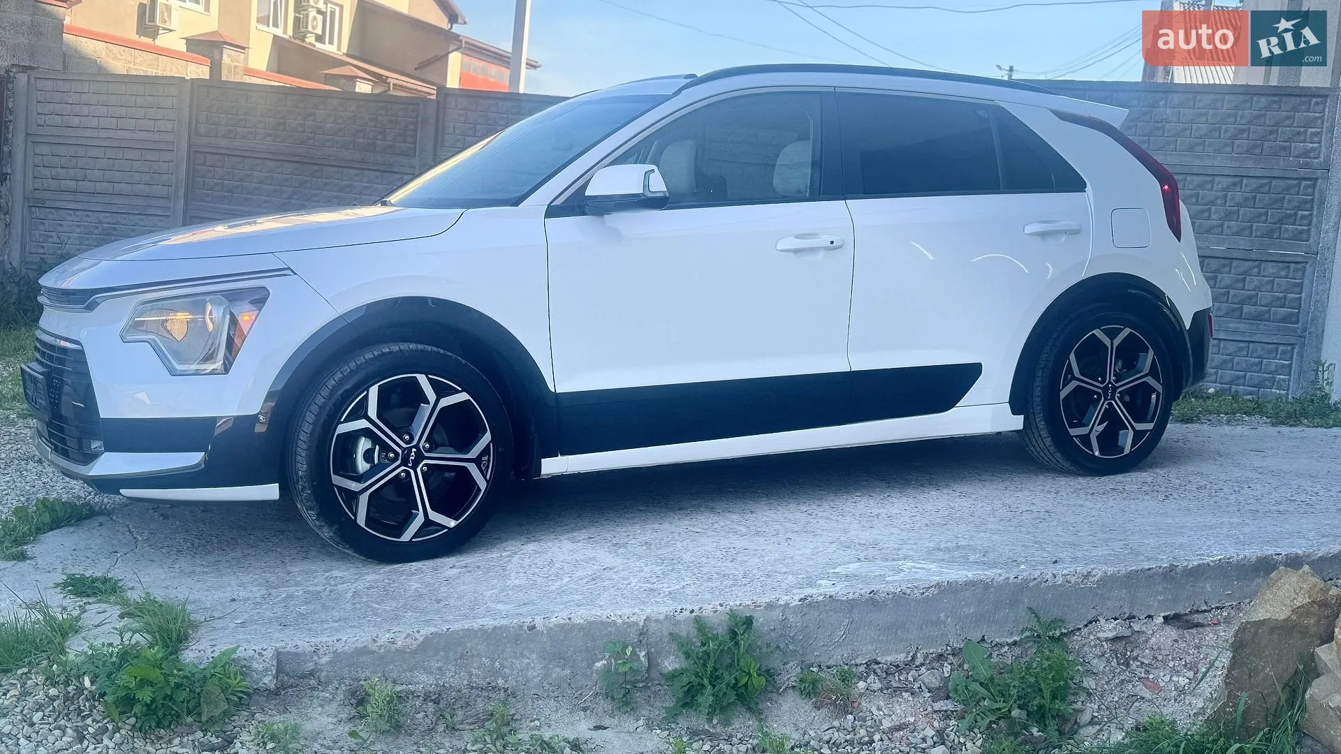 Kia Niro 2022 VIN KNDCR3L10P5028807 фото оголошення 13 з 20