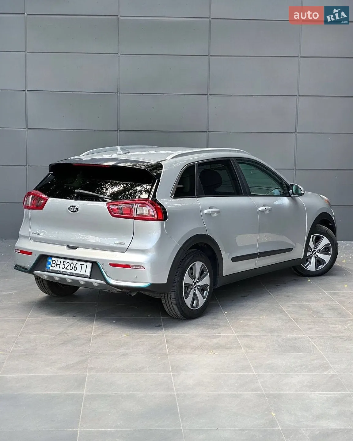2017 Kia Niro - мініатюра 2