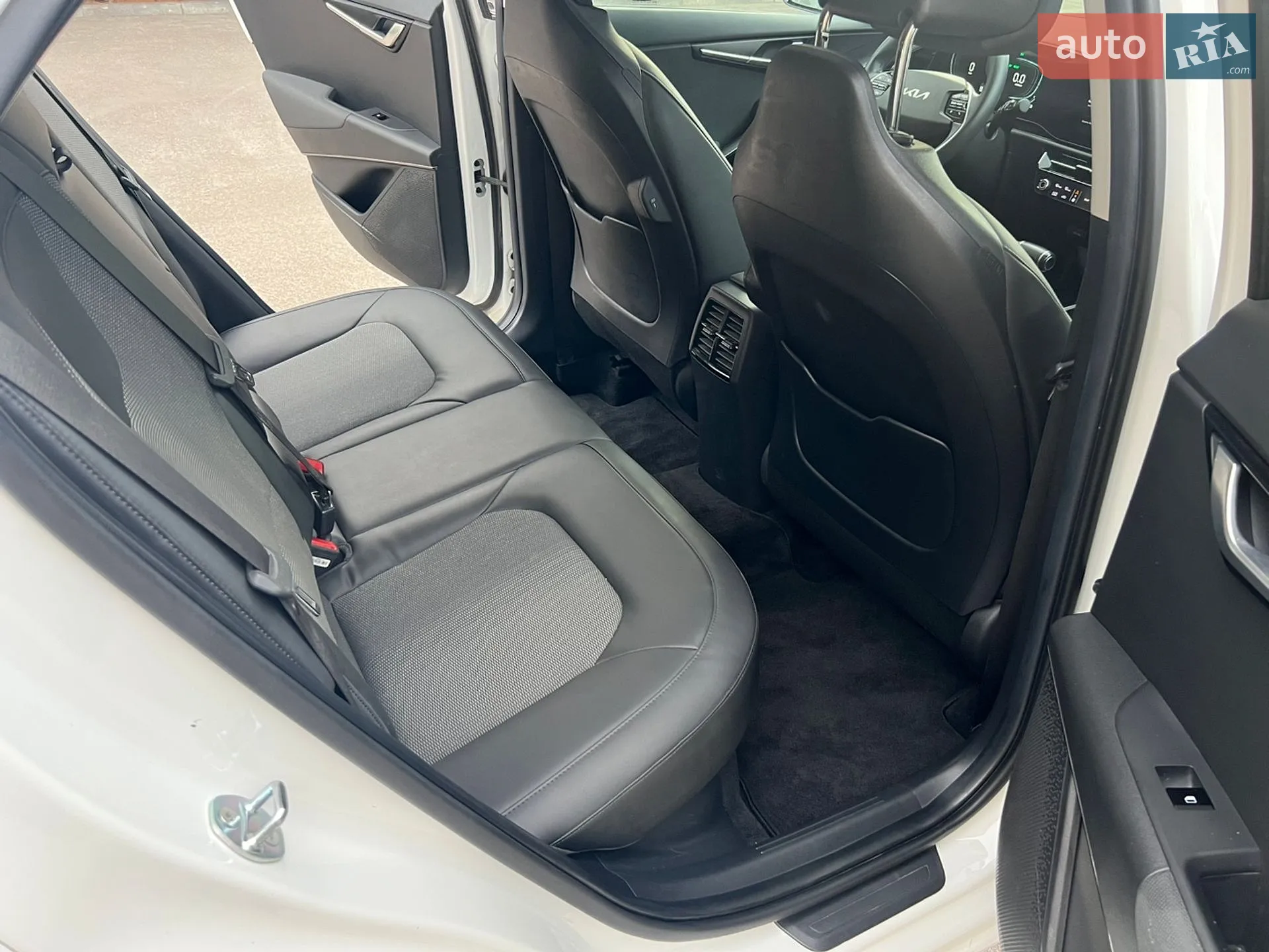 2023 Kia Niro - мініатюра 31
