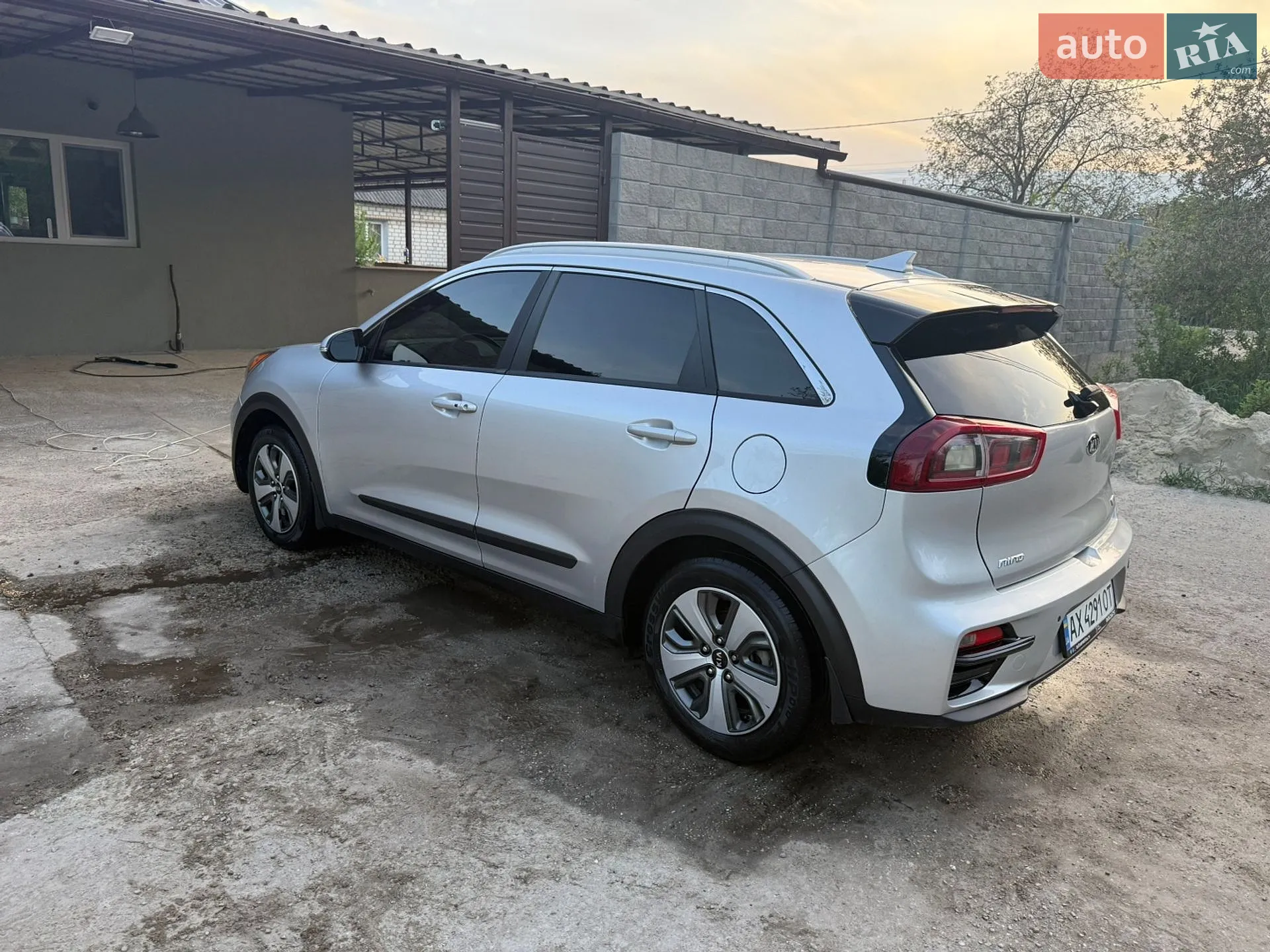 2019 Kia Niro - мініатюра 3