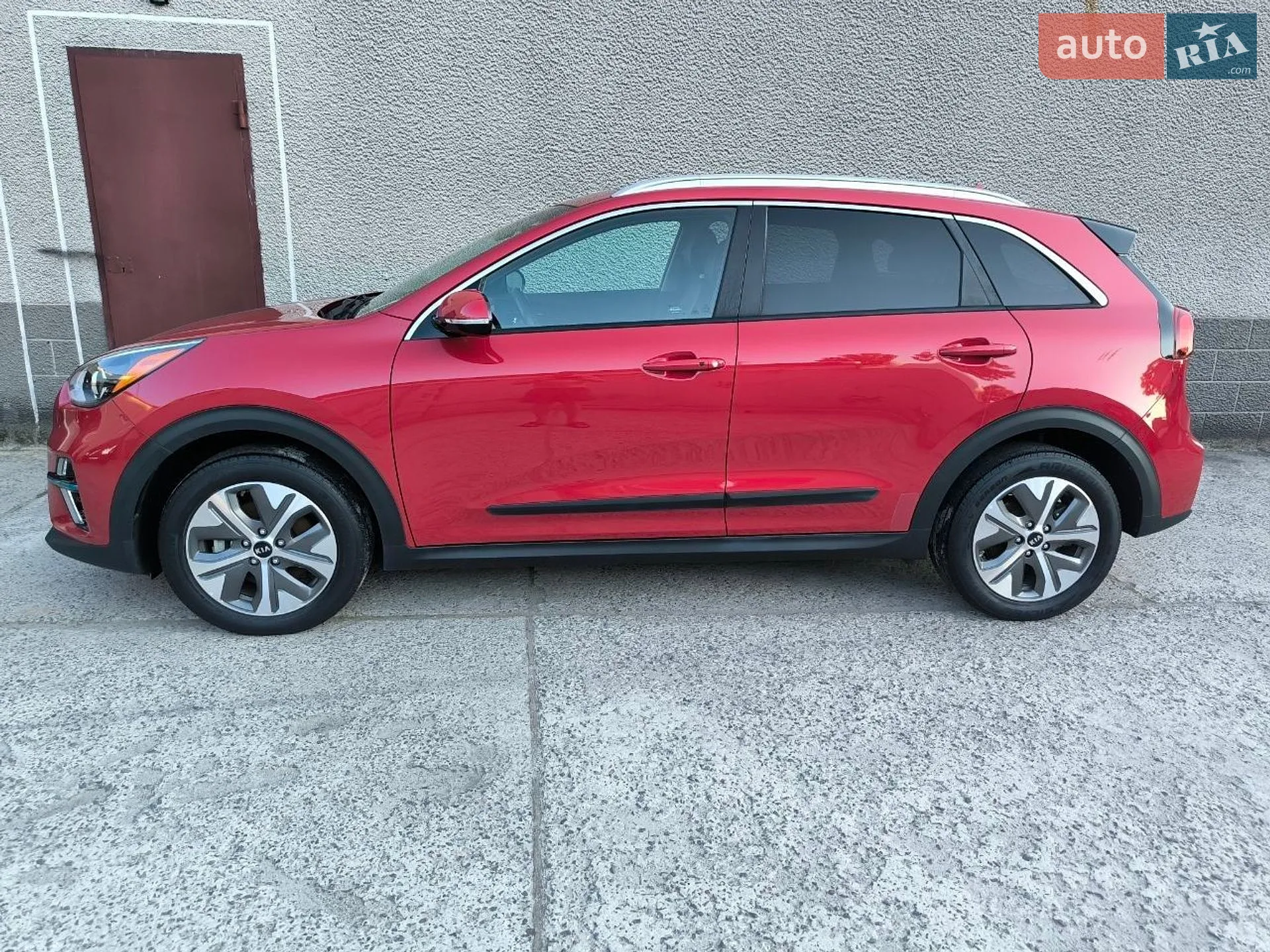 2020 Kia Niro - фото 1