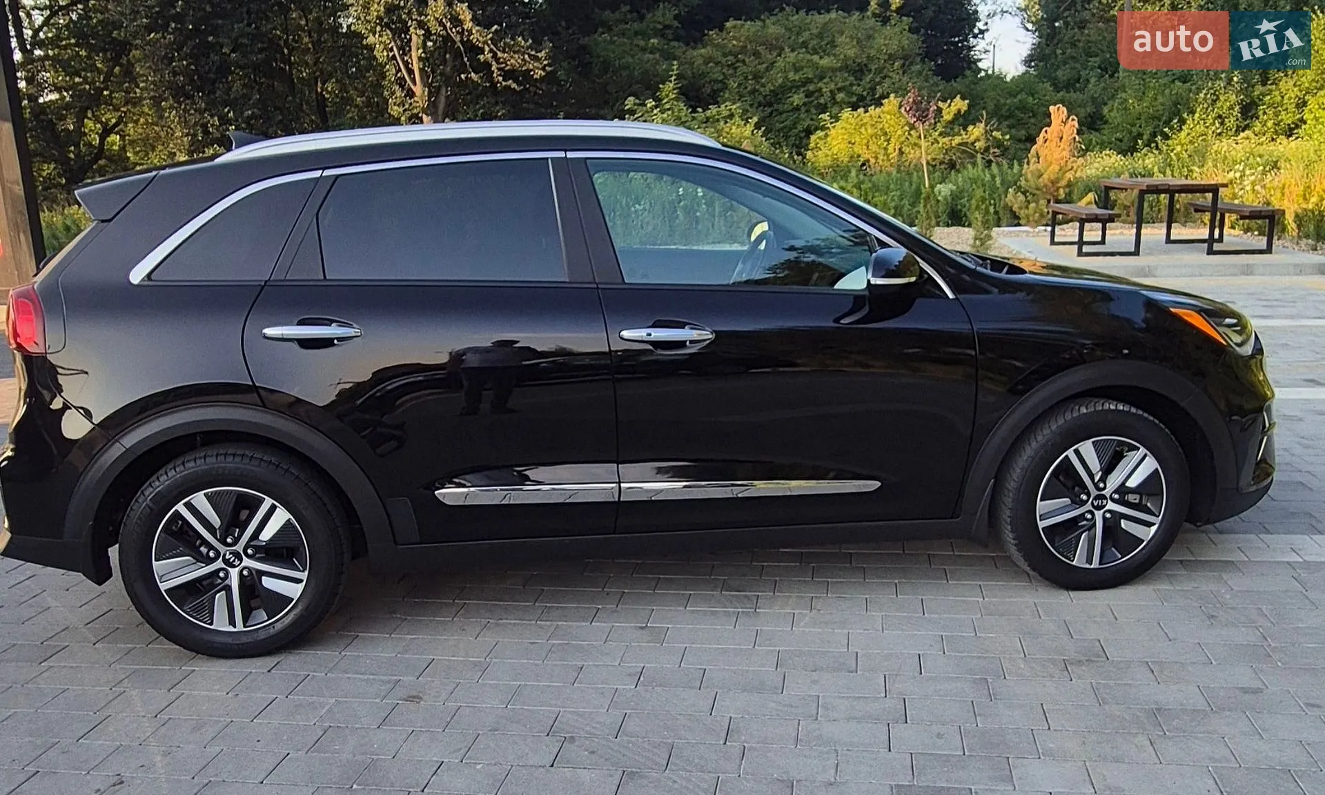 Kia Niro 2021 VIN KNDCC3LD0M5469277 фото оголошення 18 з 75