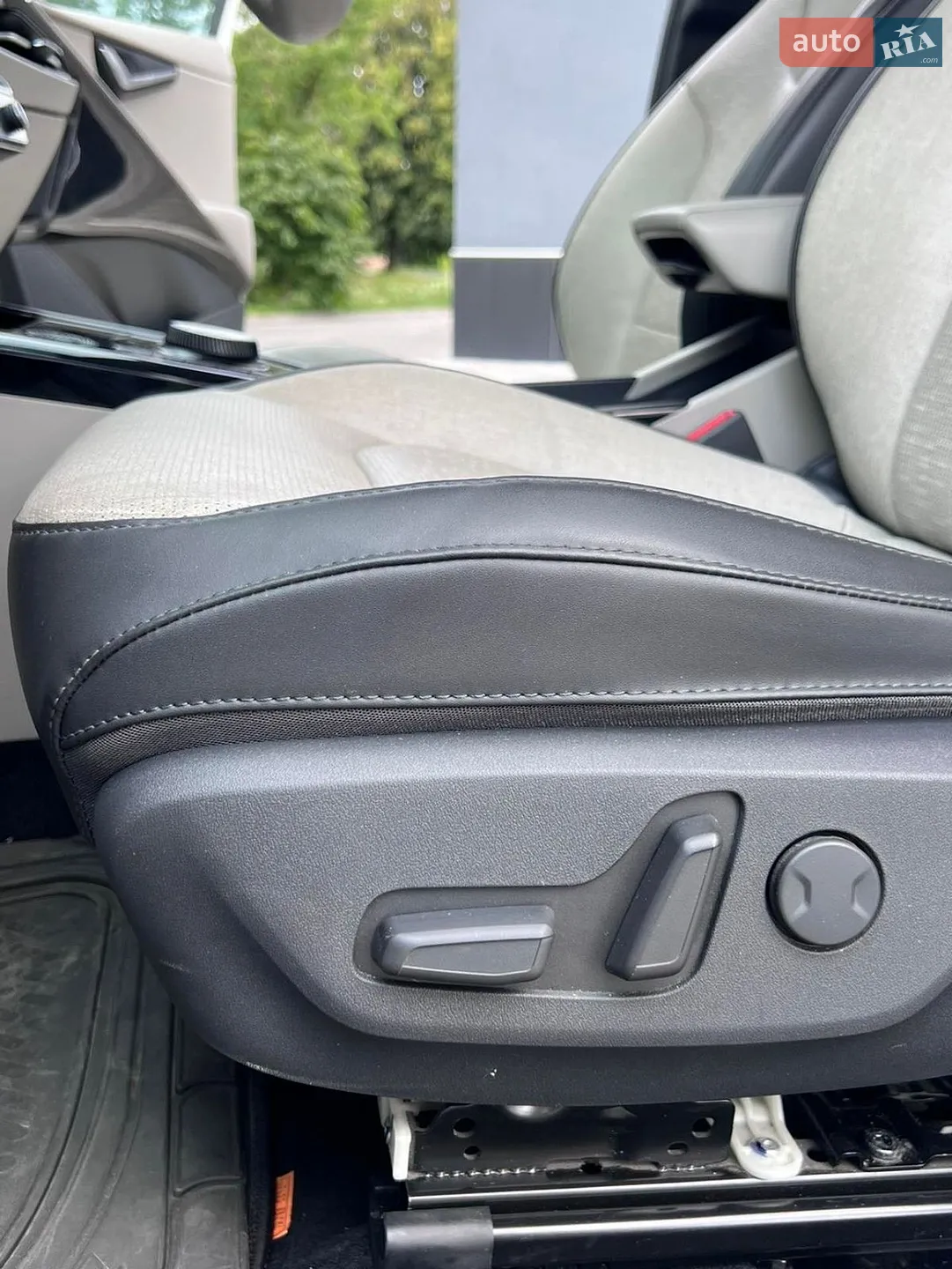 2022 Kia Niro - мініатюра 24