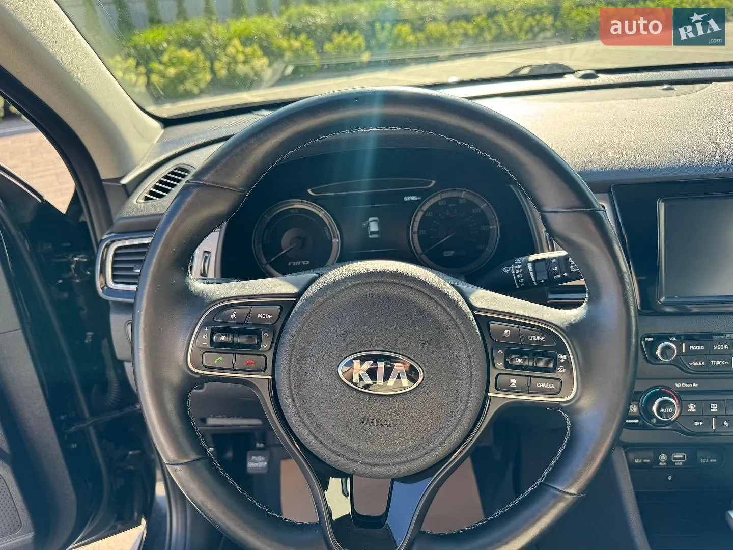 2017 Kia Niro - мініатюра 33