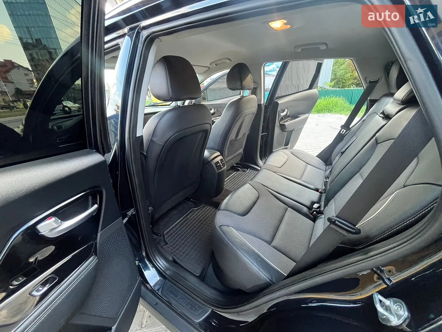 2021 Kia Niro - мініатюра 34