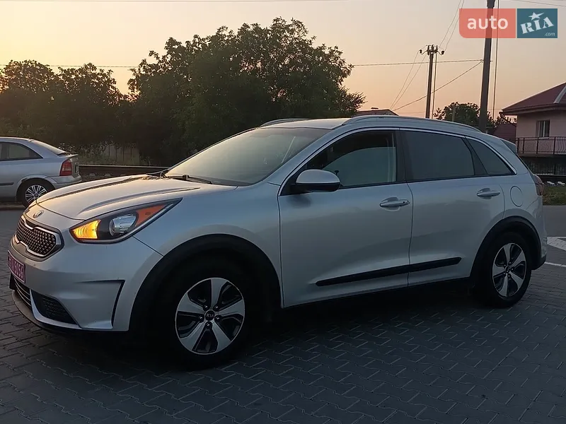 Kia Niro 2016