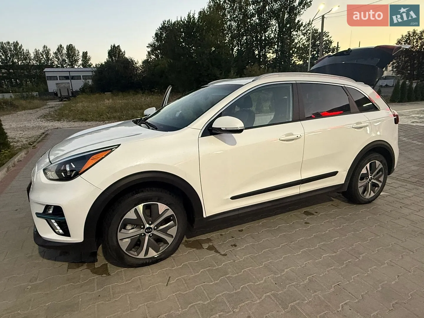 2020 Kia Niro - мініатюра 4